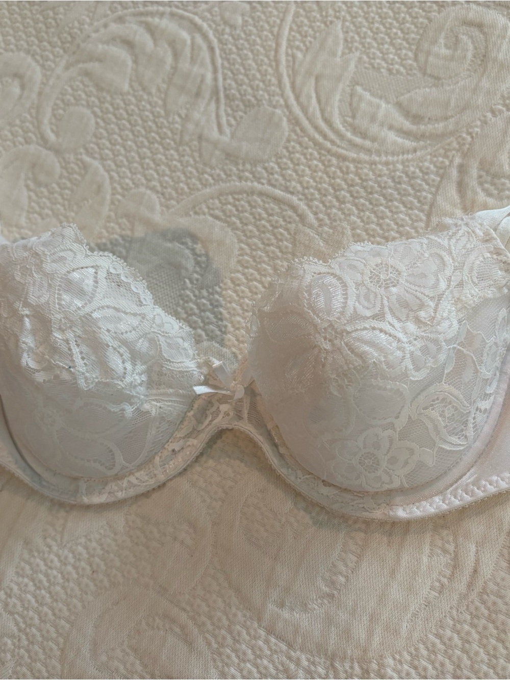 Bali Ivory Lace Underwire Bra
